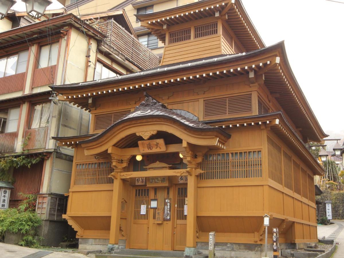 Kawatatsu Hotel Nozawaonsen Bagian luar foto