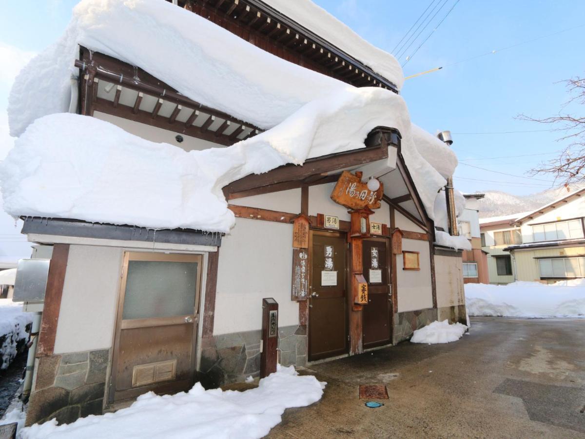 Kawatatsu Hotel Nozawaonsen Bagian luar foto